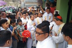 New 5-storey condo for poor blessed