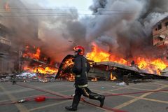 Huge fire destroys clothes market in Bangladeshi capital