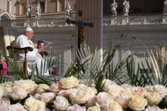 Pope Francis changes law regulating Vatican City court system