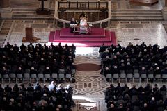 Acknowledge sin, but look for signs of God at work, pope tells priests