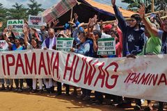 Green groups hit alleged harassment, arrest of anti-mining demonstrators in Palawan