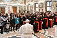 Lay ministry must be done in service to others and not become ‘self-referential,’ Pope Francis says