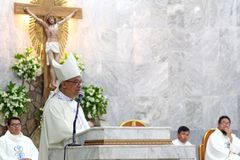 Bishop to public: Focus on pressing  issues, not showbiz ‘chismis’