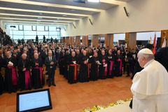 Pope Francis warns of technological domination, threat to human ecology at university in Hungary