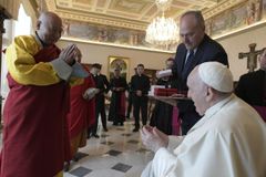 Pope Francis invites Mongolian Buddhists and Catholics to work together to end violence