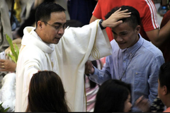 Faithful reminded: ‘Life is meaningless without God’