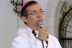 New Iba bishop’s marching order: Keep the churches ‘clean’