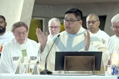 Australia diocese ordains first Filipino priest in 30 years