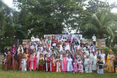 Iloilo parish brings back ‘holy’ in Halloween