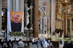 Polyglot priest beatified after miraculous healing of unborn baby