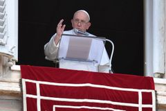 Pope Francis: Reach out to a friend who needs to hear that God loves them