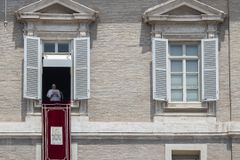 Pope Francis: Marginalizing the poor threatens ‘the very concept of democracy’