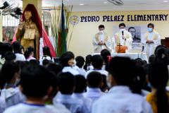 Manila school unveils statue of priest who fought for Filipino clergy’s rights