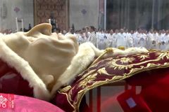 Pope Francis on Vatican II anniversary: ‘May the Church be overcome with joy’