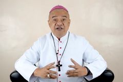 Bishop calls for boycott of Marcos film