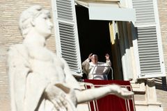 Pope prays for new year marked by tenderness, brotherhood, peace