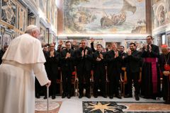 ‘Priestly formation at the heart of evangelization,’ Pope Francis tells seminary rectors