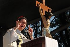 Cardinal Tagle defends Vatican-China deal