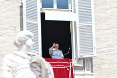 Pope Francis warns against ‘duplicity of heart’ at Sunday Angelus