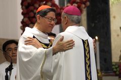 Emotional Cardinal Tagle: ‘Thy will be done’