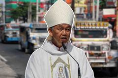 Pakinggan ang hinaing ng jeepney drivers at operators, panawagan ng Obispo sa pamahalaan