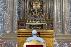 Pope Francis returns to Vatican after colon surgery