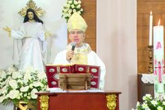 Be people of truth, pope’s envoy to Philippines tells Catholics
