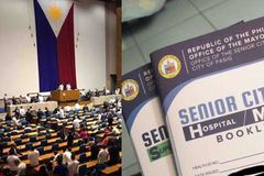 Pag-alis ng senior citizen booklet, tatalakayin sa Mababang Kapulungan ng Kongreso