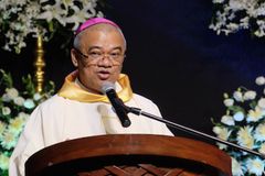 Bishop Alminaza kay Ka Eric; “I will continue to kneel, pray, and advocate for justice”