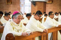 Archdiocese donates Covid-19 equipment and test kits to gov’t hospital, DOH