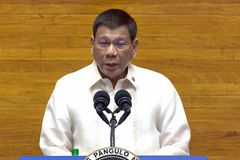 Unite country, show integrity in final year, Duterte urged