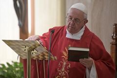Pope Francis condemns clerics who engage in simony