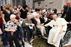 World Day of Grandparents: Vatican grants plenary indulgence for visiting the elderly