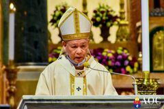 Huwag isantabi ang boses ng mananampalataya, babala ni Cardinal Advincula sa mga Pari