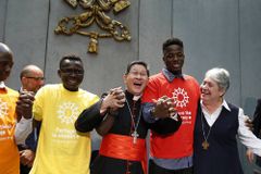 Respect immigrants; they aren’t the enemy, Caritas says