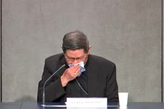 Cardinal Tagle chokes up while recalling grandfather’s migration story