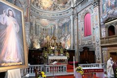Beware of the virus of ‘selfish indifference’, says pope on Divine Mercy Sunday