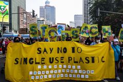 Groups urge strong measures in global plastics treaty negotiations