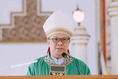 Capiz archbishop urges lay leaders running for office to step down