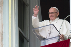 Pope on All Saints’ Day: With the Lord’s help, let’s aspire to holiness