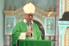 Bishop urges Catholic educators to embrace synodality in schools
