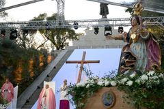 Pope Francis praises faith of Catholics in French Corsica