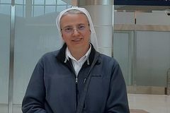Pope appoints Sr. Simona Brambilla as Vatican’s first female prefect