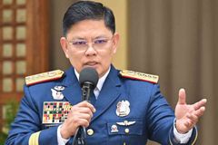 Extension ng termino ng PNP chief, suportado ng mga mambabatas