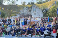 Catholic faithful in northern Thailand gather for liturgy, seeking healing and strength