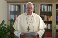In UN message, Pope Francis decries abortion and family breakdown