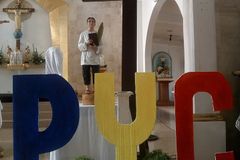 N. Samar parish holds courage-themed youth camp