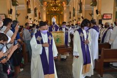 Archbishop Lagdameo laid to rest in Jaro