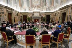 Pope Francis discusses education with faith leaders on World Teachers’ Day