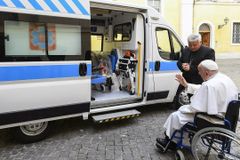 Pope Francis sending Cardinal Krajewski back to Ukraine to deliver 4 more ambulances